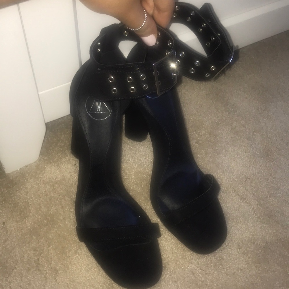 Misguided black suede heels